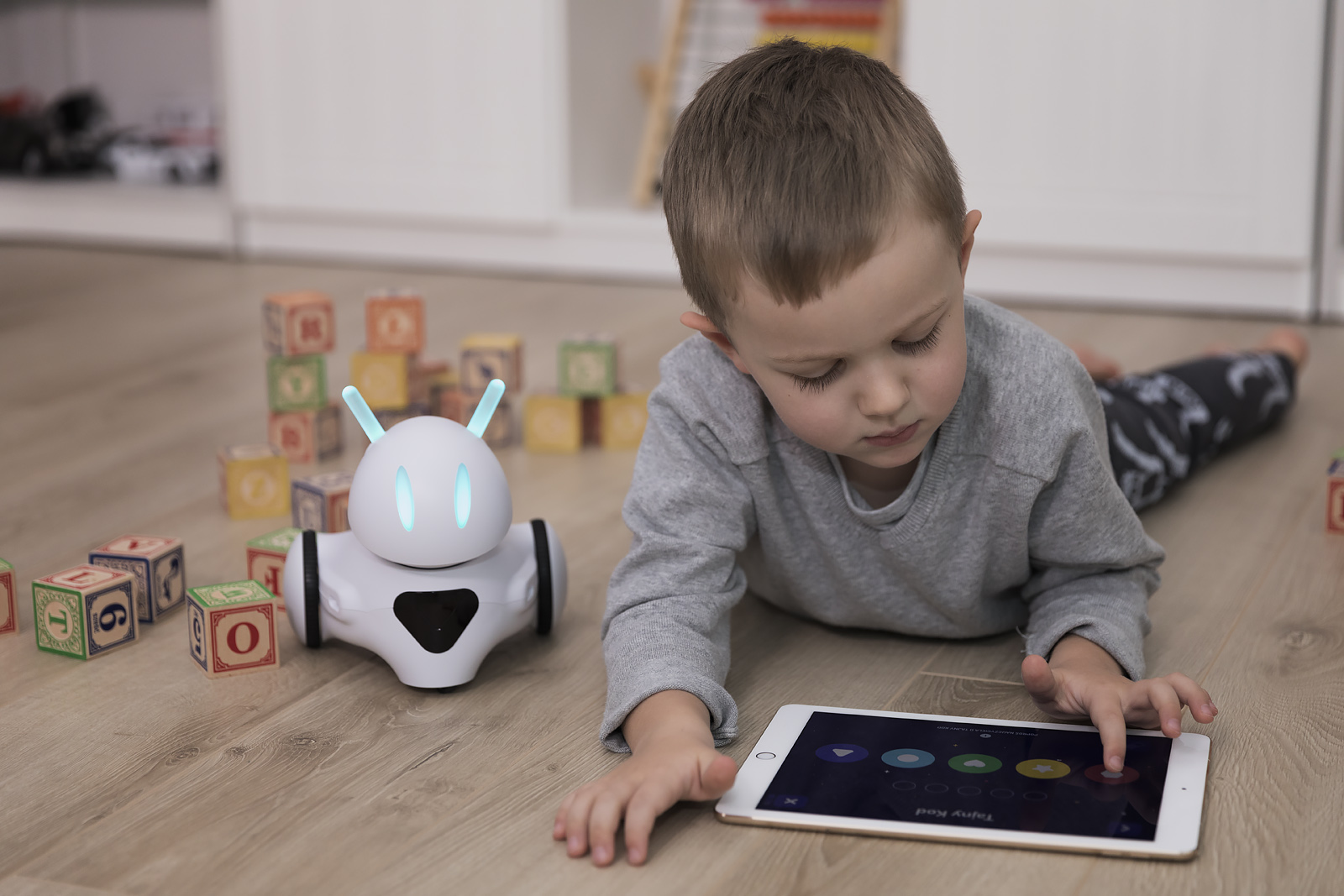 Zabawka za 800 zł?! To jakiś żart, czy… co tu jest grane?